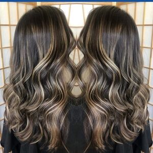 Meet your Posher, Cece